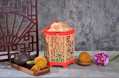 Hộp đèn lồng 2 bánh